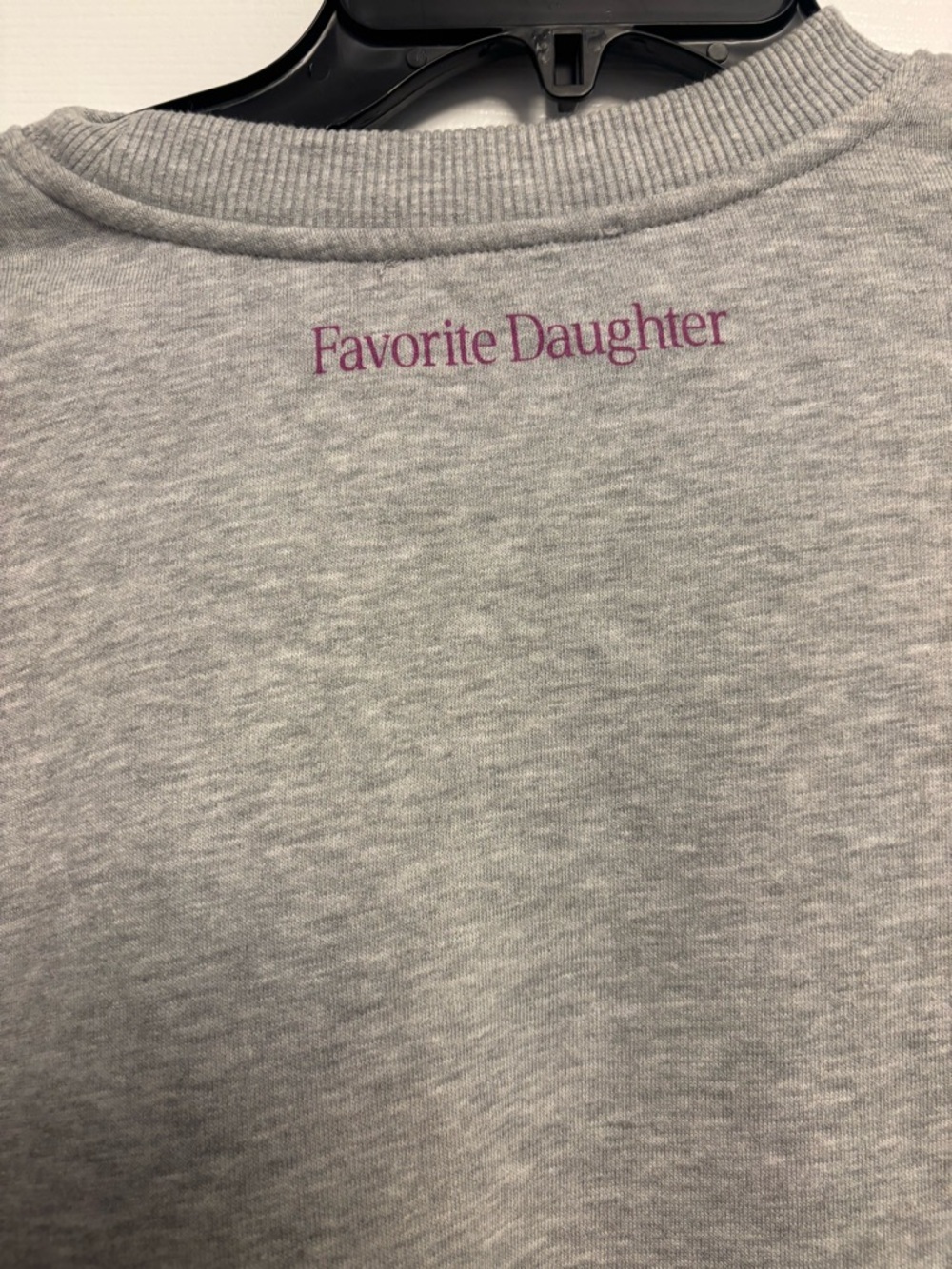 Favorite Daughter Mom’s Favorite Graphic Sweatshirt Gray Purple Crewneck M - Picture 4 of 7